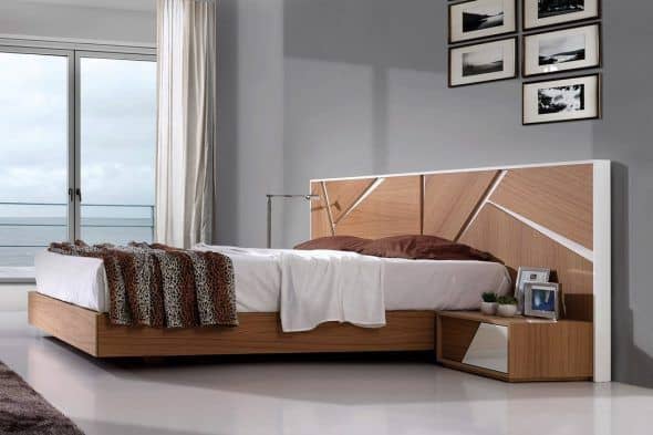 New fashioned and Latest Wooden bed designs _ shesham wood bed designs _ chiniot bed designs